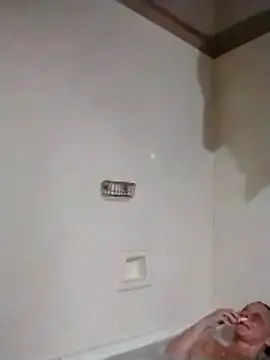 Snapshot of Everlyrose27 chatting on January 14, 3:26 pm Everlyrose27 online show from January 14, 3:26 pm