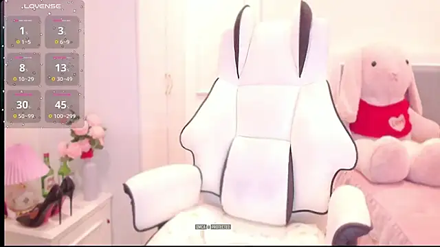 PimChanOK online show from October 28, 1:21 pm