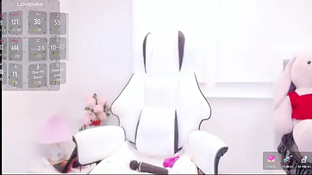 PimChanOK online show from October 11, 1:23 pm