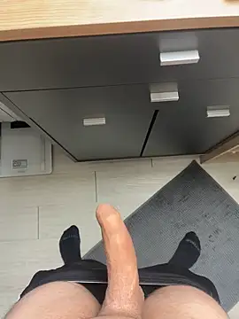 Mecchaud06 online show from February 8, 10:57 am