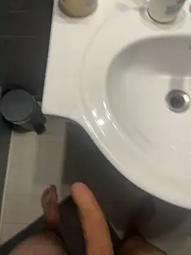 Mecchaud06 online show from December 22, 8:20 pm