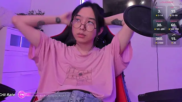 Snapshot of wexlee7 chatting on October 24, 11:26 pm wexlee7 online show from October 24, 11:26 pm