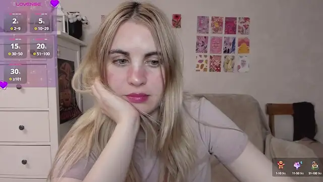 Snapshot of pawpaws chatting on February 4, 6:49 pm pawpaws online show from February 4, 6:49 pm