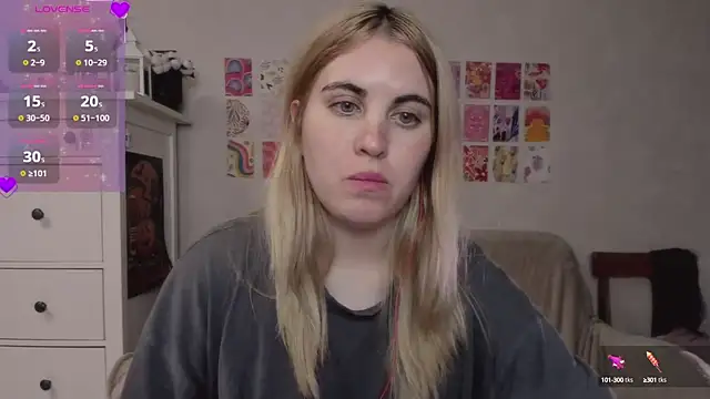 Snapshot of pawpaws chatting on February 7, 2:37 pm pawpaws online show from February 7, 2:37 pm