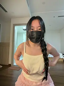 MEOW MEO online show from April 8, 4:19 pm