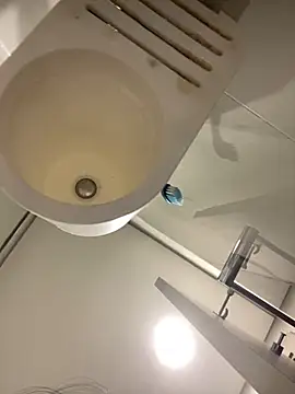 Snapshot of MEOW_MEO chatting on February 14, 6:19 pm MEOW MEO online show from February 14, 6:19 pm