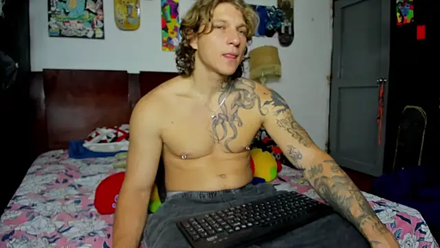 Tom Krakow online show from November 28, 3:45 pm