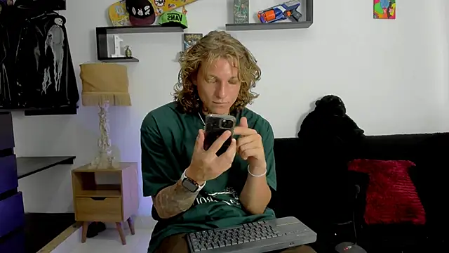 Tom Krakow online show from January 13, 7:42 pm