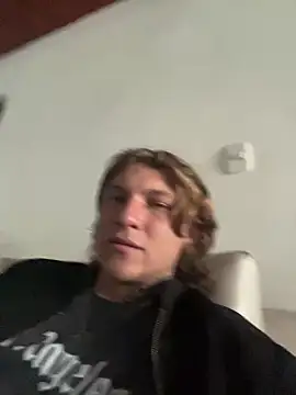 Tom Krakow online show from December 13, 8:04 pm