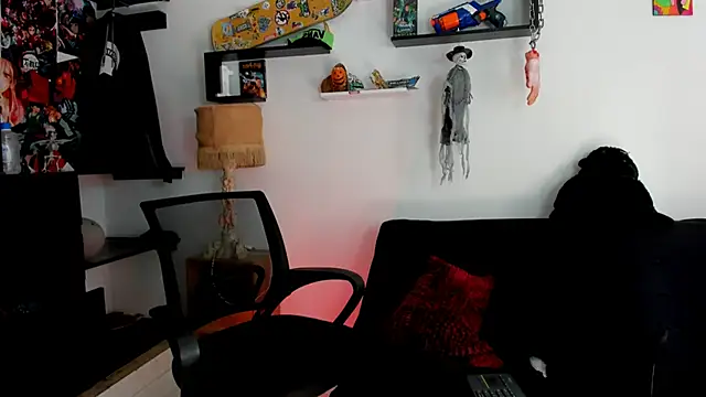 Tom Krakow online show from December 1, 7:41 pm