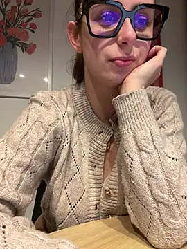 Snapshot of Hii_Lolla chatting on March 3, 4:58 pm Hii Lolla online show from March 3, 4:58 pm