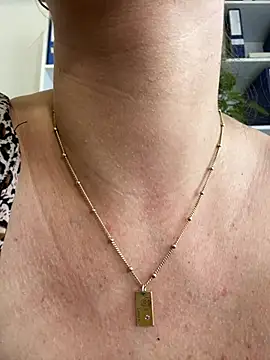 Hii Lolla online show from April 11, 7:45 am