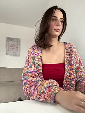 Snapshot of Hii_Lolla chatting on February 17, 8:22 am Hii Lolla online show from February 17, 8:22 am