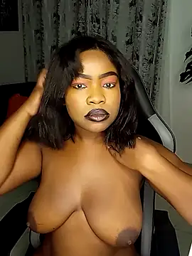 Snapshot of rosey_cheeks chatting on October 22, 2:00 am rosey cheeks online show from October 22, 2:00 am