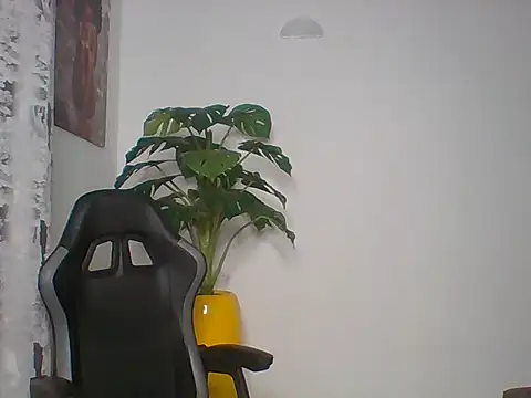 rosey cheeks online show from April 10, 1:34 am