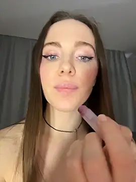 -SweetDi- online show from April 3, 7:42 pm