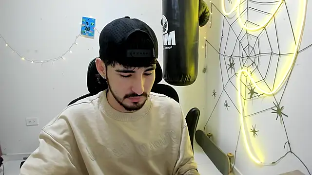 DmitriSanders online show from January 12, 3:08 pm