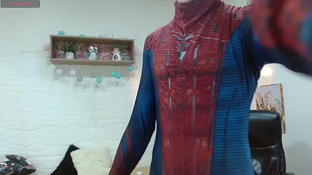 DmitriSanders online show from March 13, 12:27 am