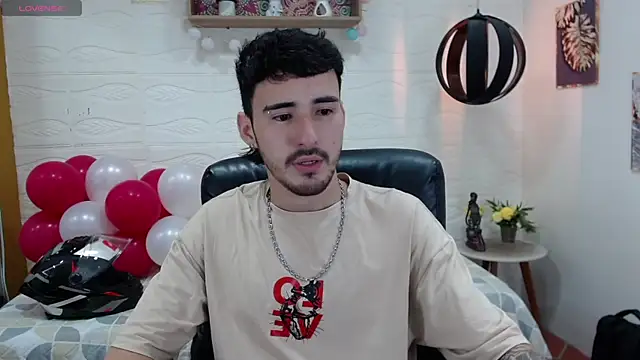 DmitriSanders online show from February 20, 8:58 pm