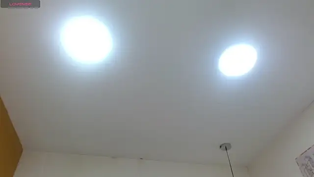 DmitriSanders online show from March 1, 11:47 pm