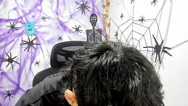 DmitriSanders online show from November 28, 1:50 am