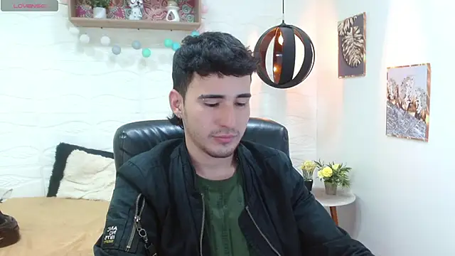 DmitriSanders online show from March 16, 3:14 am