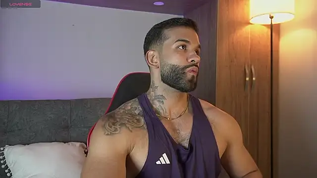 MarkHazze online show from February 24, 12:33 am