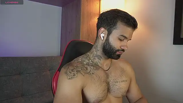 MarkHazze online show from March 10, 11:42 pm