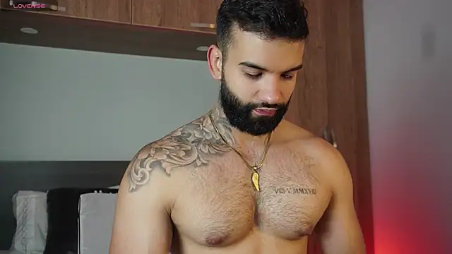 Snapshot of MarkHazze chatting on October 2, 11:41 pm MarkHazze online show from October 2, 11:41 pm