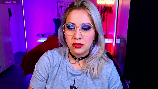 blackwidow s1 online show from April 23, 4:52 pm