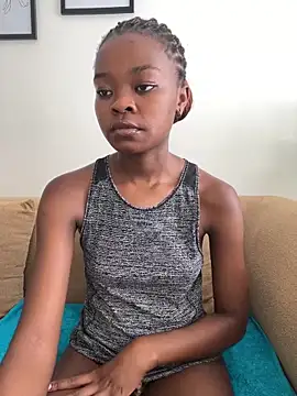 Snapshot of Grusha19 chatting on February 7, 10:23 am Grusha19 online show from February 7, 10:23 am