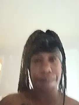 TipdrilBossQueen online show from June 2, 11:43 am