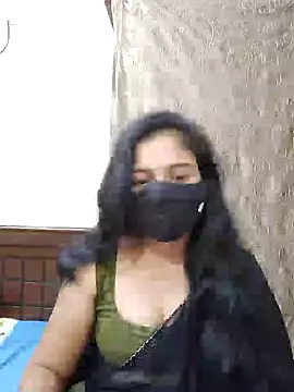 Snapshot of Keerthi-Telugu chatting on June 25, 3:59 am Keerthi-Telugu online show from June 25, 3:59 am