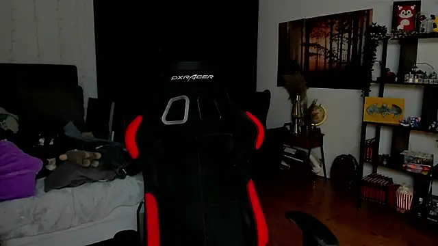 Snapshot of Lisaonthemoon chatting on February 20, 3:03 pm Lisaonthemoon online show from February 20, 3:03 pm