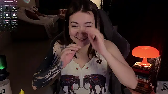 Megan  Hart online show from February 8, 9:46 pm