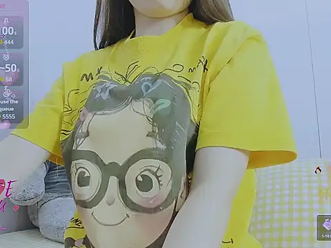 Snapshot of Linh_diudang chatting on November 5, 2:36 am Linh diudang online show from November 5, 2:36 am