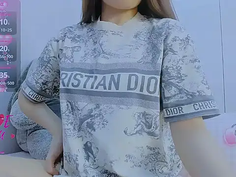 Linh diudang online show from March 21, 2:24 am