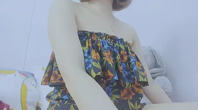Snapshot of Linh_diudang chatting on February 24, 3:33 am Linh diudang online show from February 24, 3:33 am