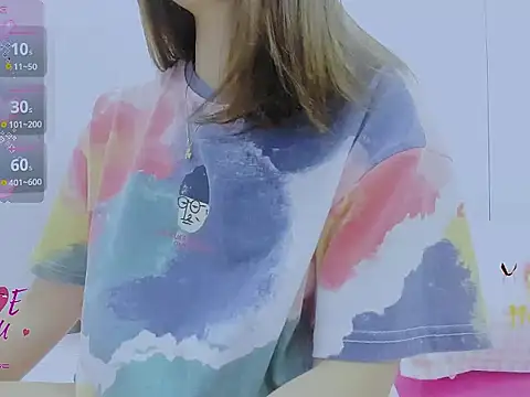 Snapshot of Linh_diudang chatting on November 28, 2:50 pm Linh diudang online show from November 28, 2:50 pm