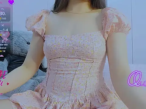 Linh diudang online show from February 25, 2:23 am