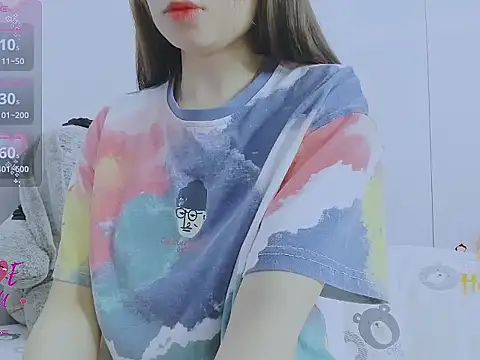 Snapshot of Linh_diudang chatting on November 18, 2:49 am Linh diudang online show from November 18, 2:49 am