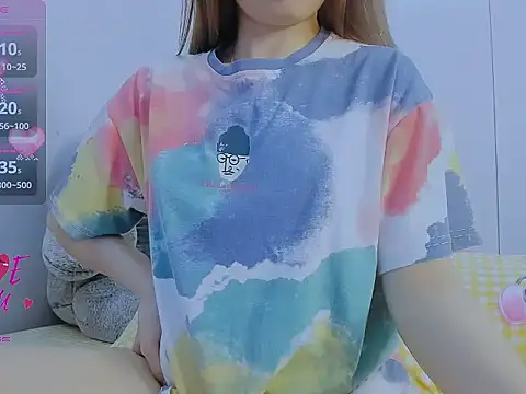 Linh diudang online show from April 19, 2:23 am