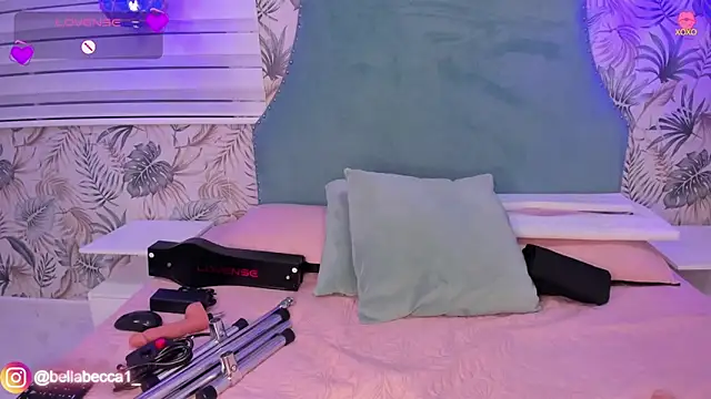 bellaa becca online show from January 20, 10:59 pm