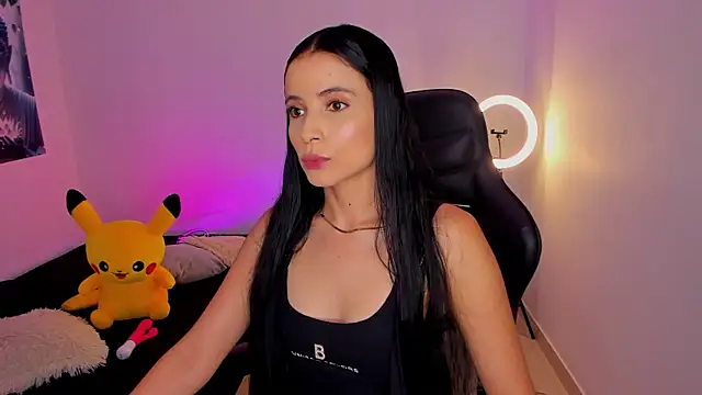 melanyrouse1 online show from April 30, 8:05 pm