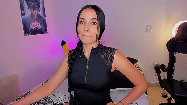 melanyrouse1 online show from May 21, 8:06 pm