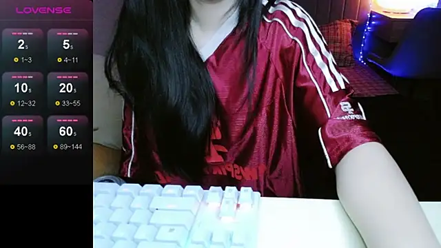  Viviann  online show from October 4, 4:08 pm