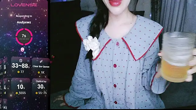  Viviann  online show from December 2, 6:49 pm