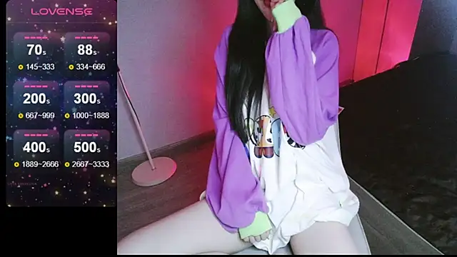  Viviann  online show from March 5, 4:02 pm