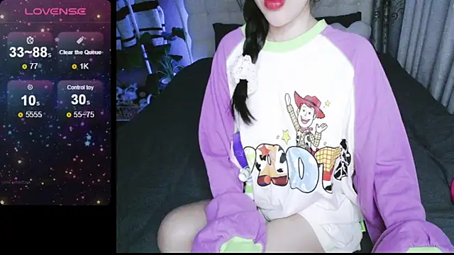  Viviann  online show from December 18, 3:33 pm