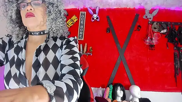 jena derboo online show from March 25, 10:25 am